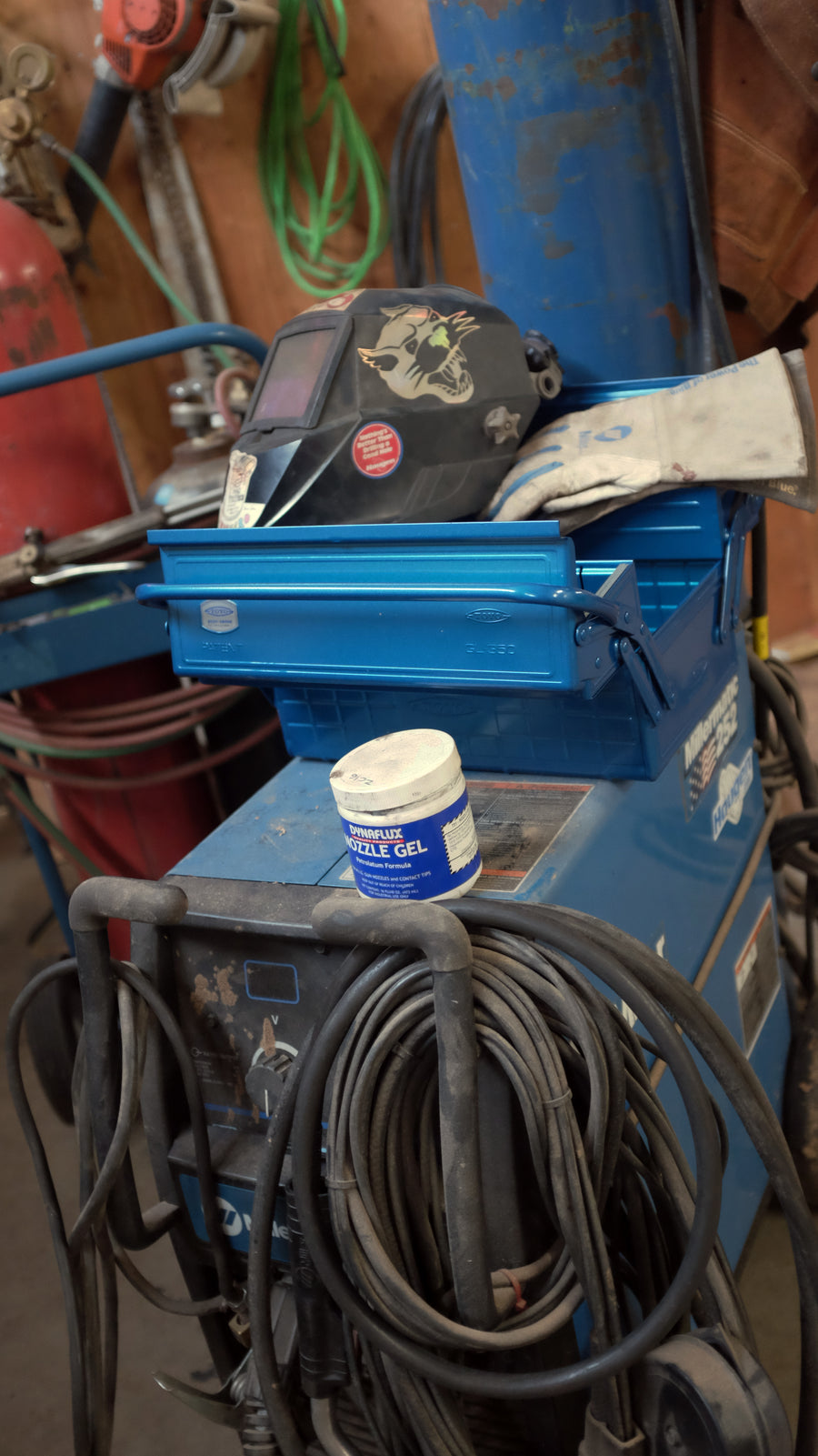 TOYO STEEL MEDIUM ULTIMATE MOTO TOOLBOX WITH 2 CANTILEVER TRAYS - BLUE